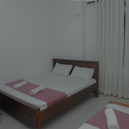 Wilpattu Restaurant & Guest House Pahala Maragahawewa Exterior photo